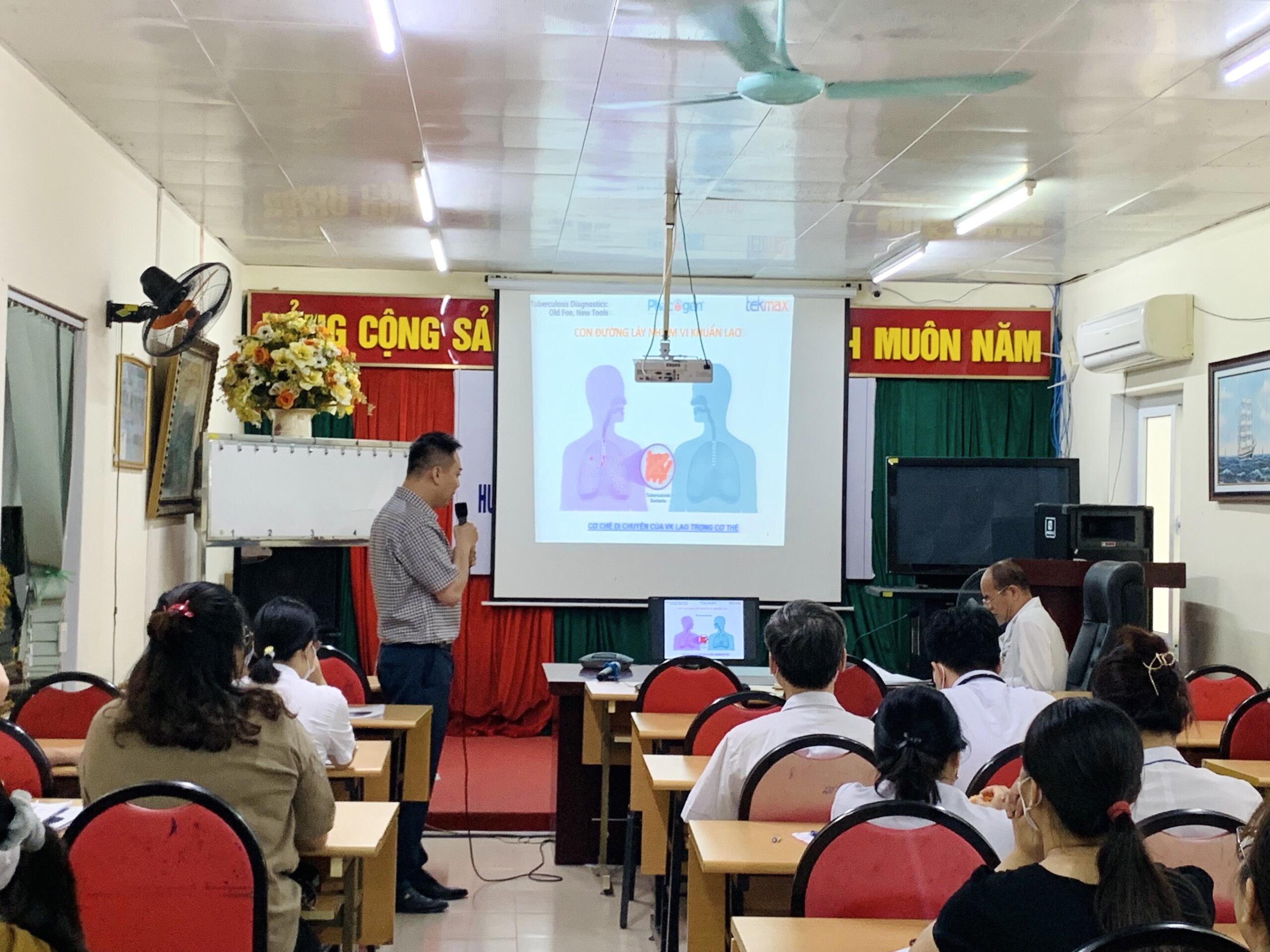 Chuyên đề khoa học "Lao tiềm ẩn"